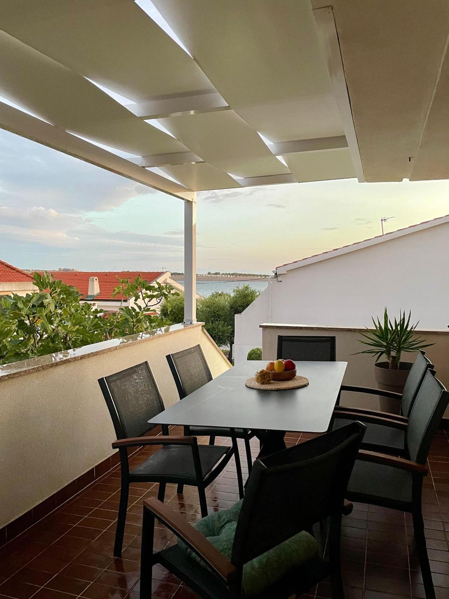 Appartamento House Susec Povljana Esterno foto
